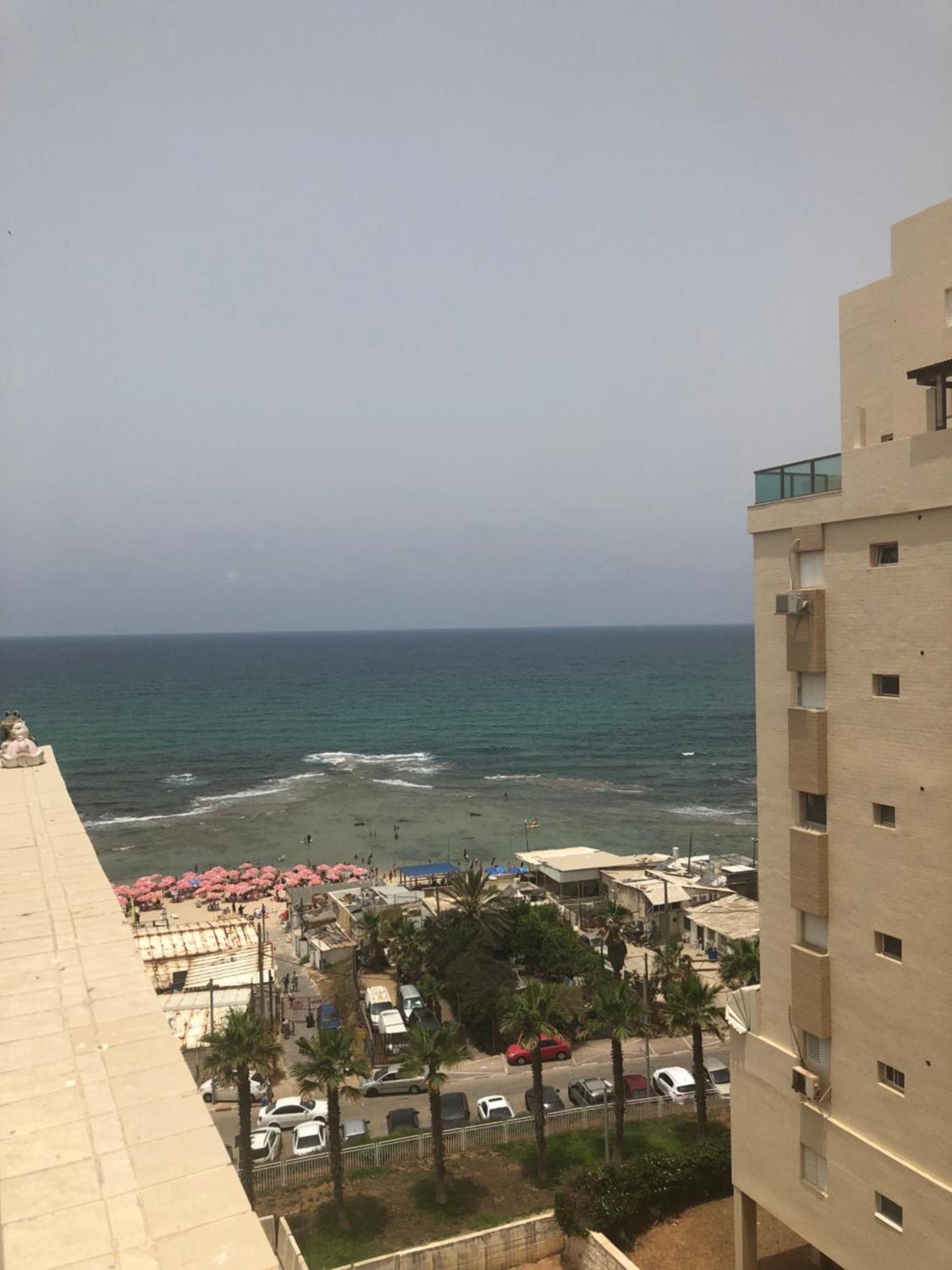 Apartment Oskar Beach Бат-Ям Екстер'єр фото